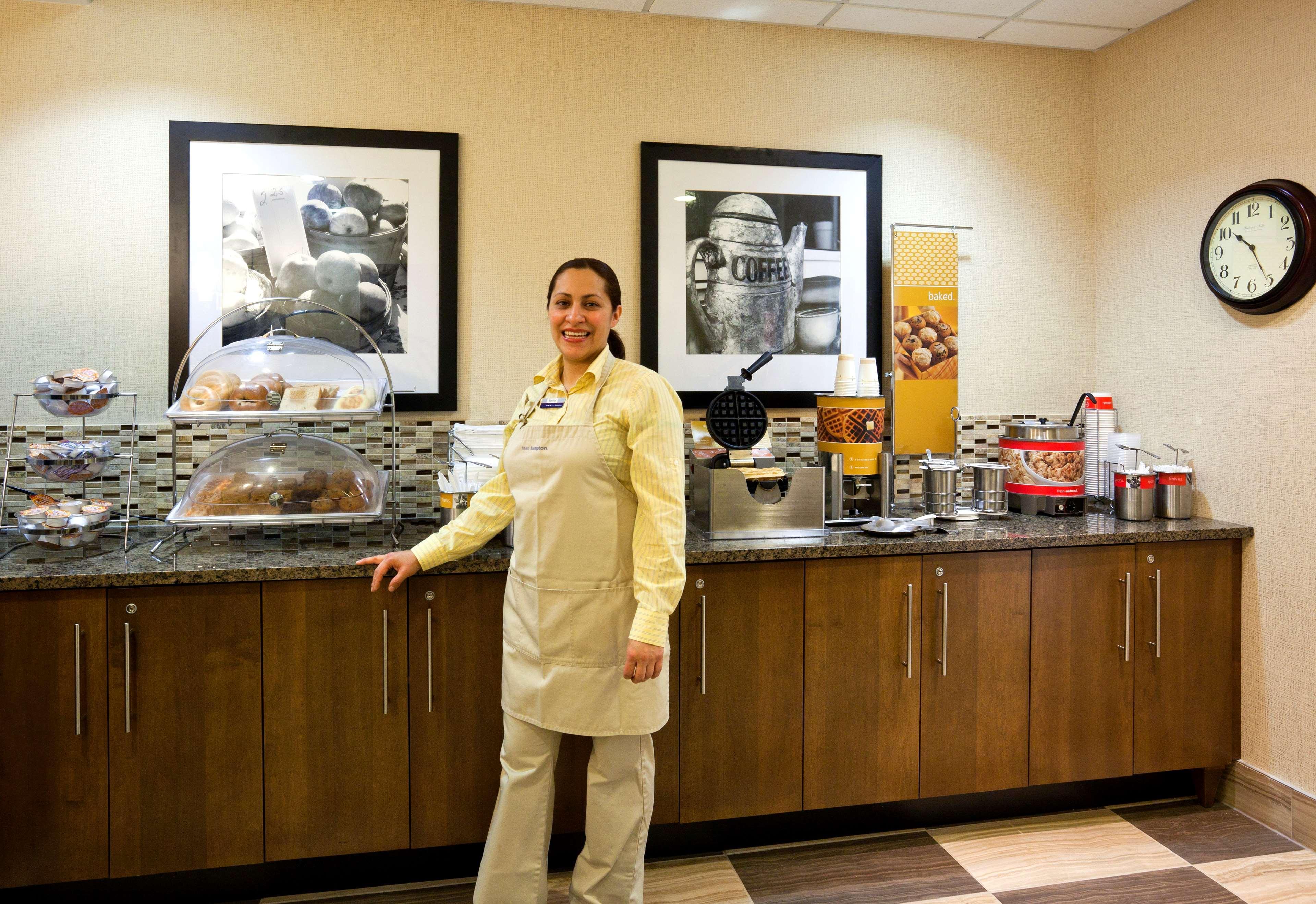 Hampton Inn Rockford Eksteriør billede