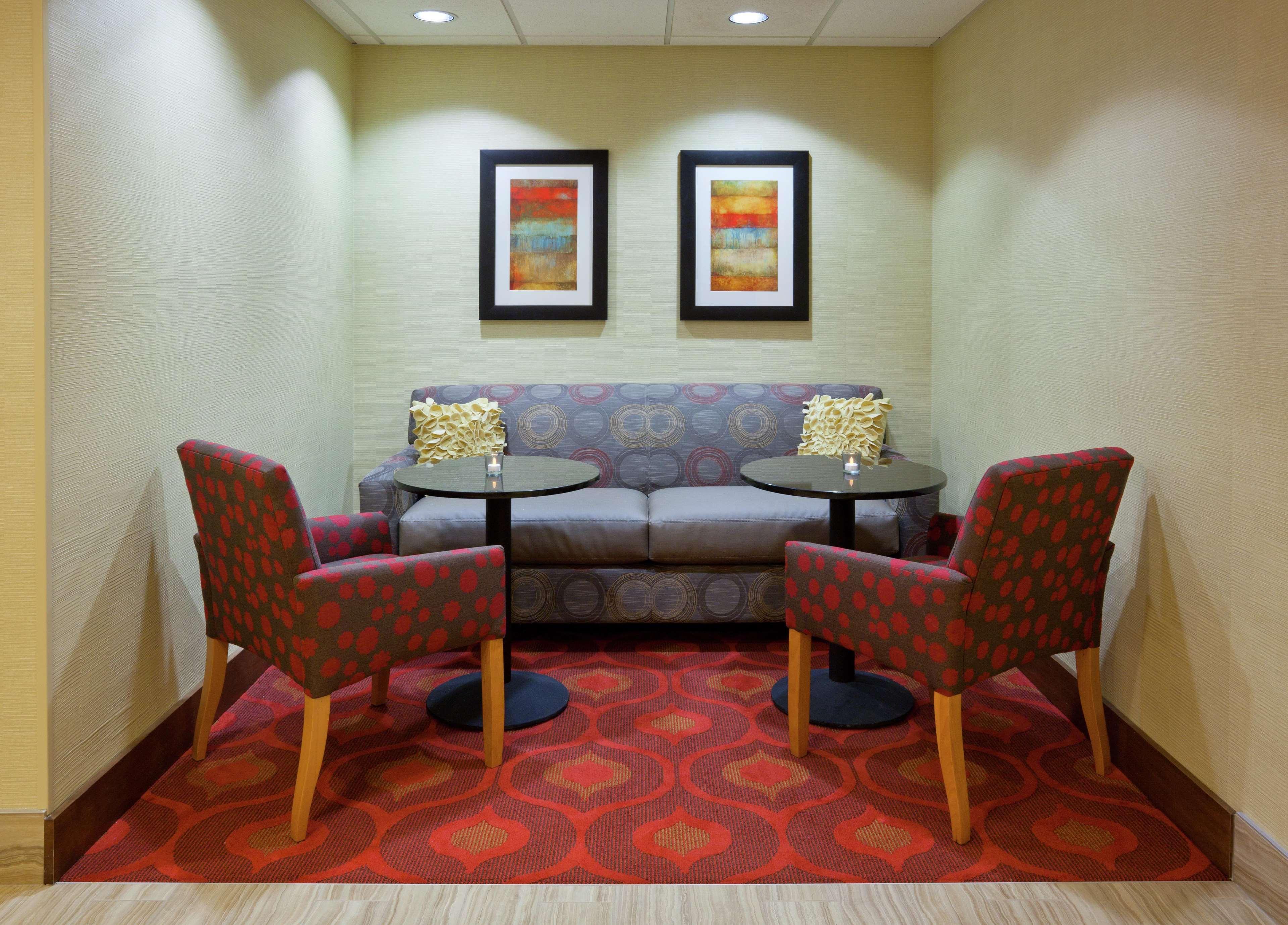 Hampton Inn Rockford Eksteriør billede