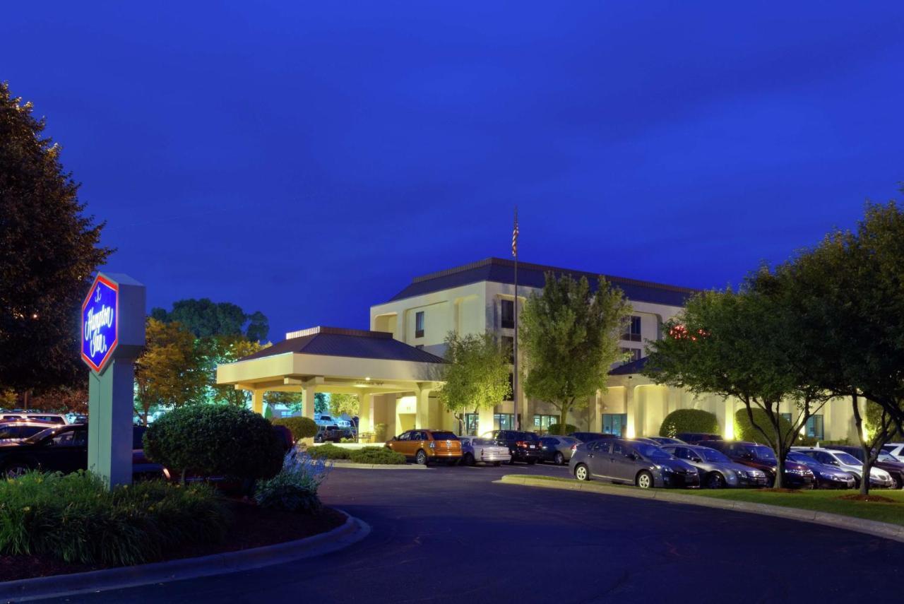 Hampton Inn Rockford Eksteriør billede