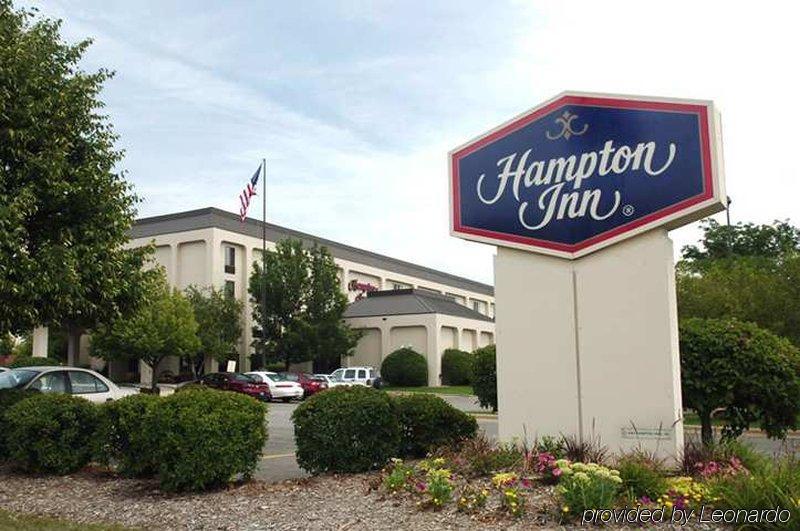 Hampton Inn Rockford Eksteriør billede